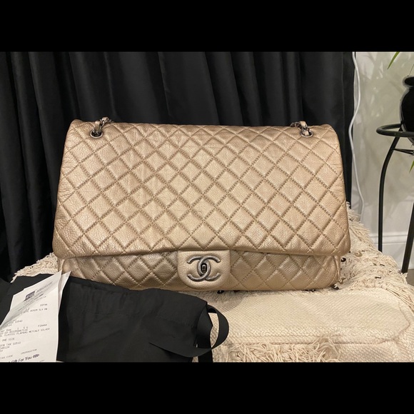 CHANEL Handbags - ✨Chanel XXL Gold Travel Bag✨